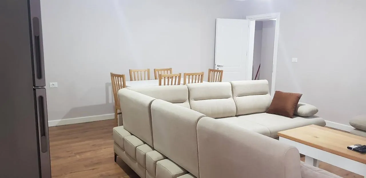 טיראנה Ersa'S Lovely Flat-2 Bedroom